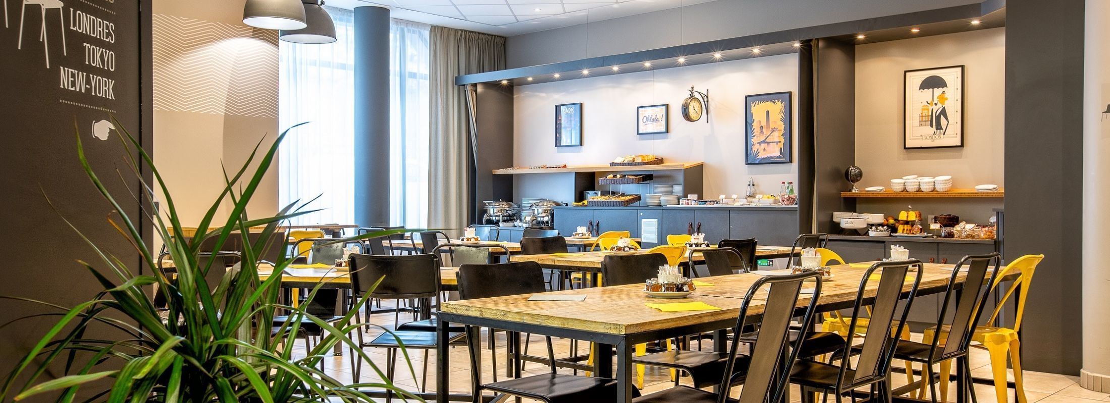 Hôtel Best Western Plus Suitcase Paris - La Defense : Buffet petit déjeuner
