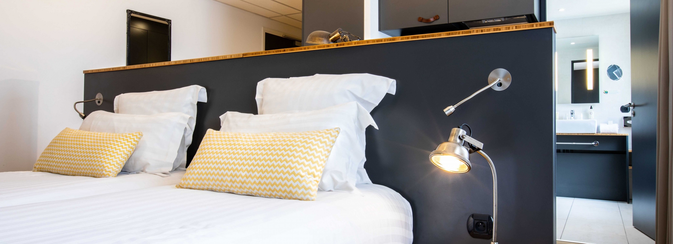 BW Plus Suitcase La Défense